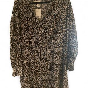 H&M Black and White Long Sleeve Floral Print Dress